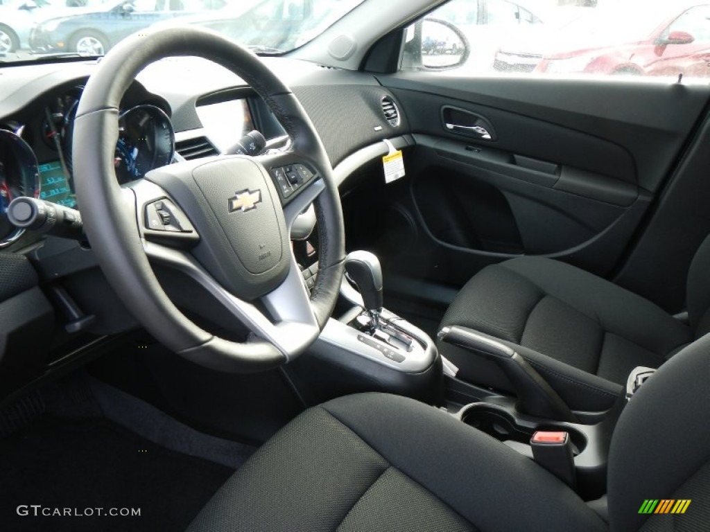 2013 Cruze LT/RS - Summit White / Jet Black photo #16