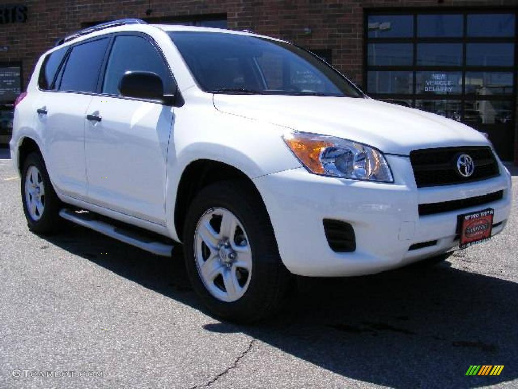 2009 RAV4 4WD - Super White / Ash Gray photo #1