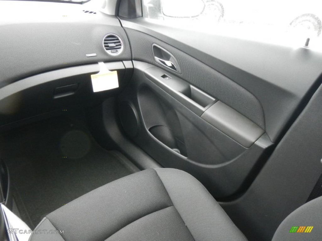 2013 Cruze LT/RS - Summit White / Jet Black photo #13