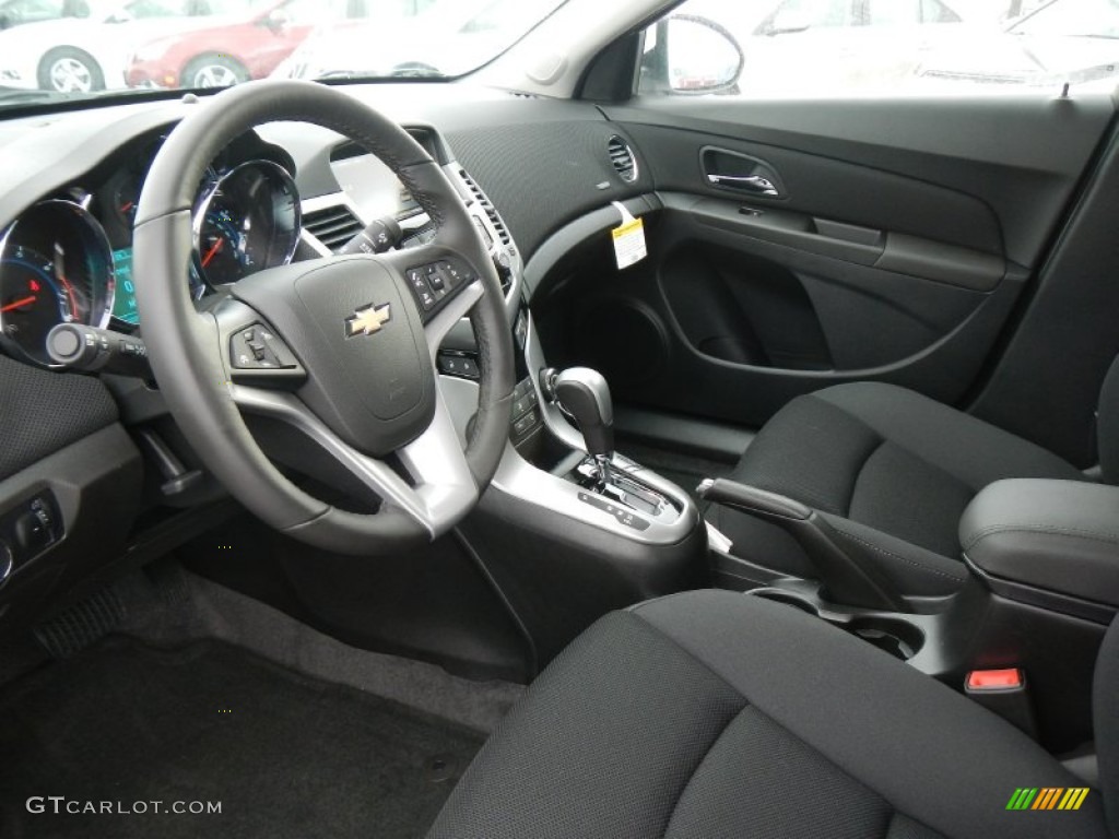 2013 Cruze LT/RS - Summit White / Jet Black photo #17