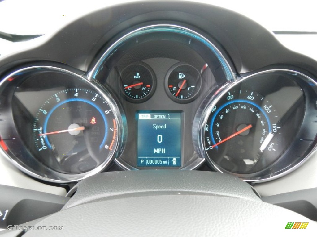 2013 Cruze LT/RS - Summit White / Medium Titanium photo #24