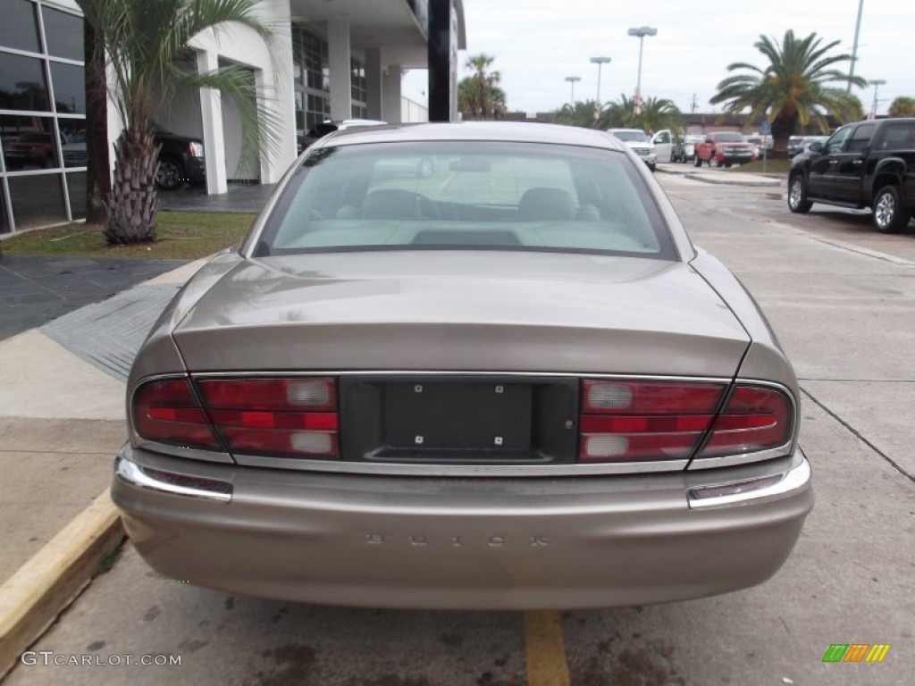 2004 Park Avenue  - Light Bronzemist Metallic / Light Cashmere photo #3