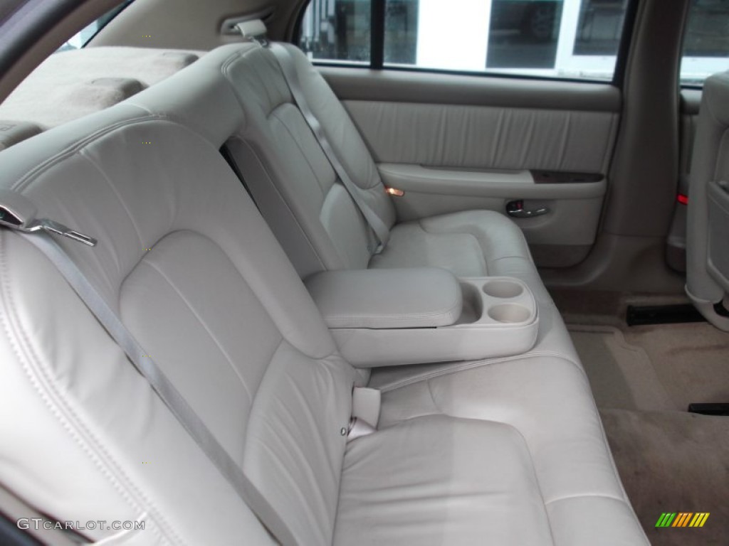 2004 Park Avenue  - Light Bronzemist Metallic / Light Cashmere photo #8