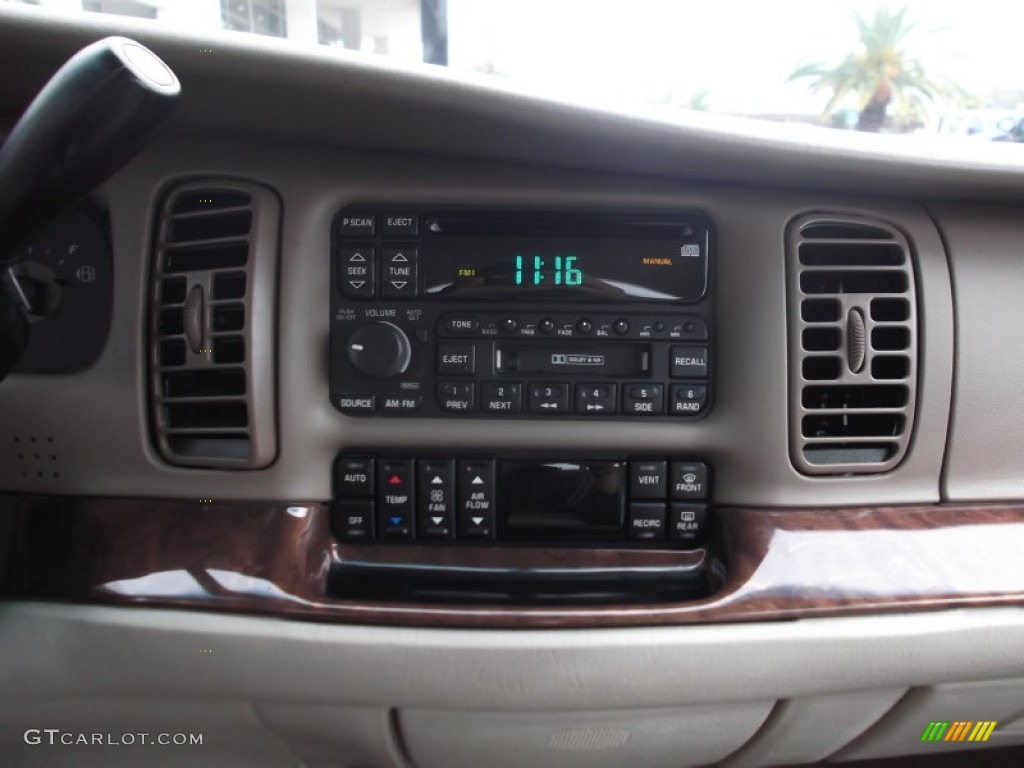 2004 Park Avenue  - Light Bronzemist Metallic / Light Cashmere photo #17