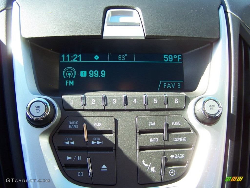 2011 Chevrolet Equinox LT Controls Photo #74897457