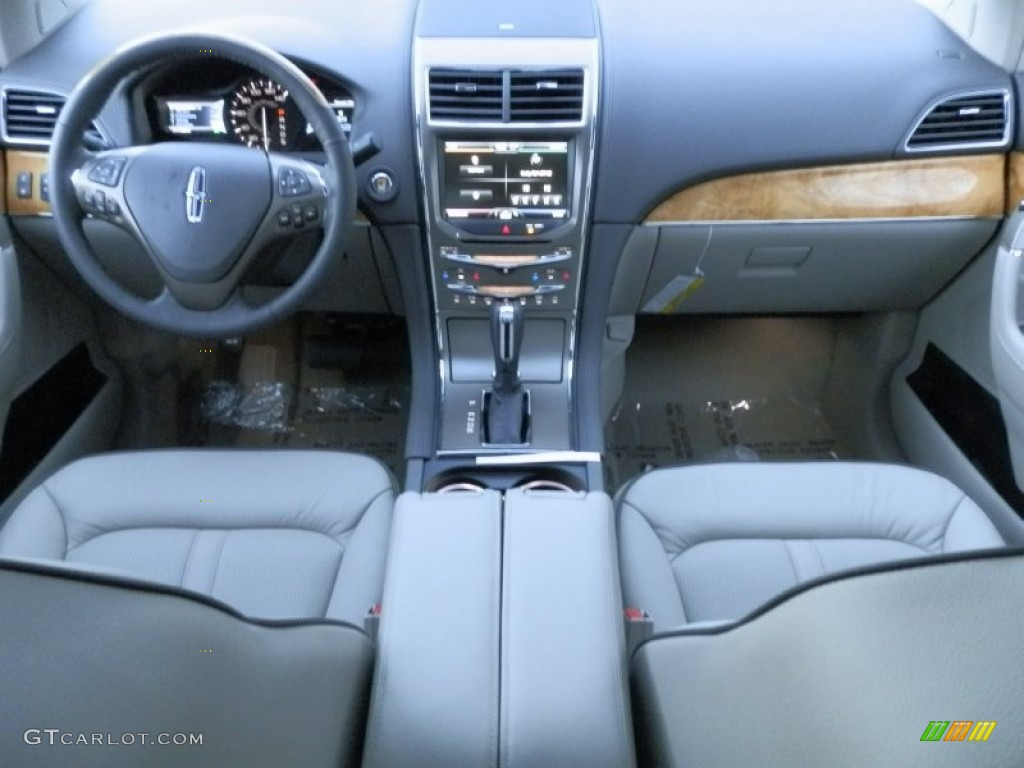 2013 Lincoln MKX AWD Medium Light Stone Dashboard Photo #74898291