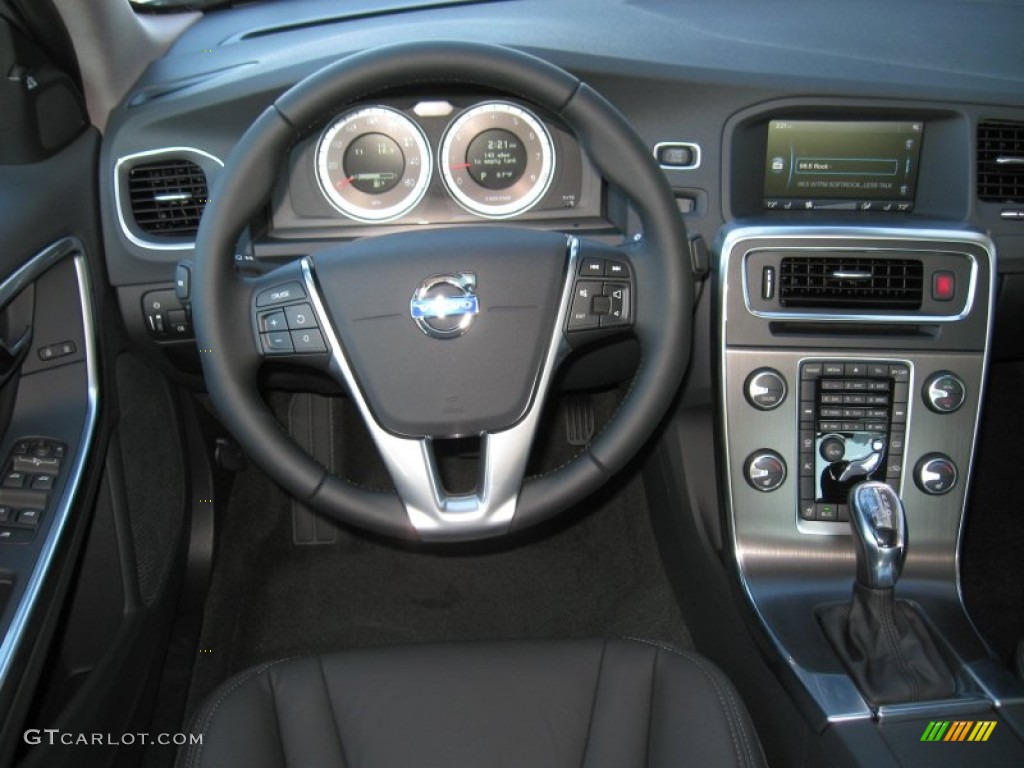 2013 Volvo S60 T5 AWD Off Black Dashboard Photo #74899566