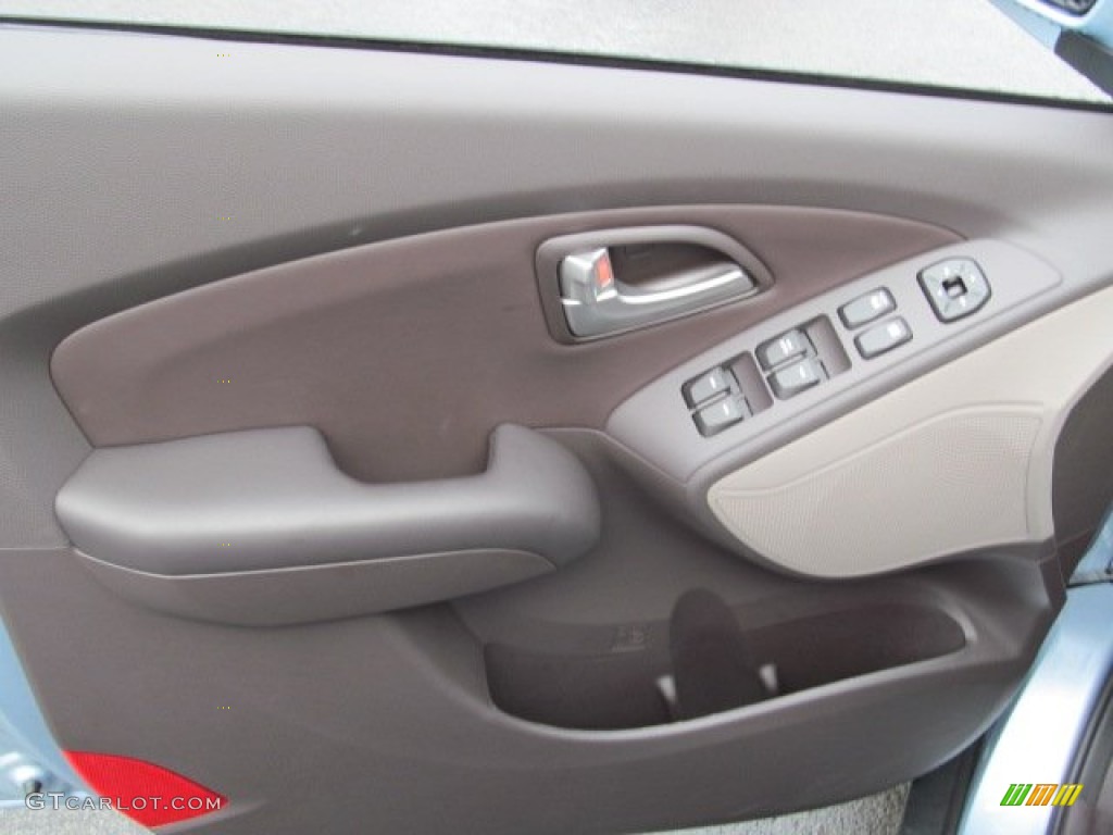 2013 Hyundai Tucson GLS AWD Taupe Door Panel Photo #74899867