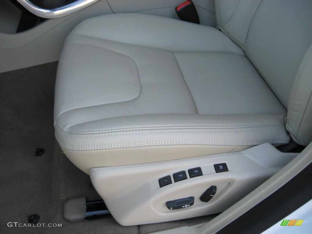2013 Volvo S60 T5 AWD Front Seat Photo #74901579