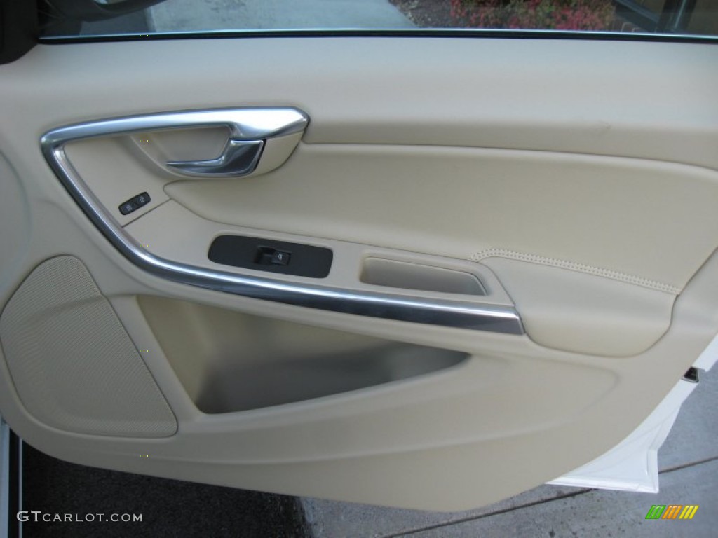 2013 Volvo S60 T5 AWD Soft Beige Door Panel Photo #74901714