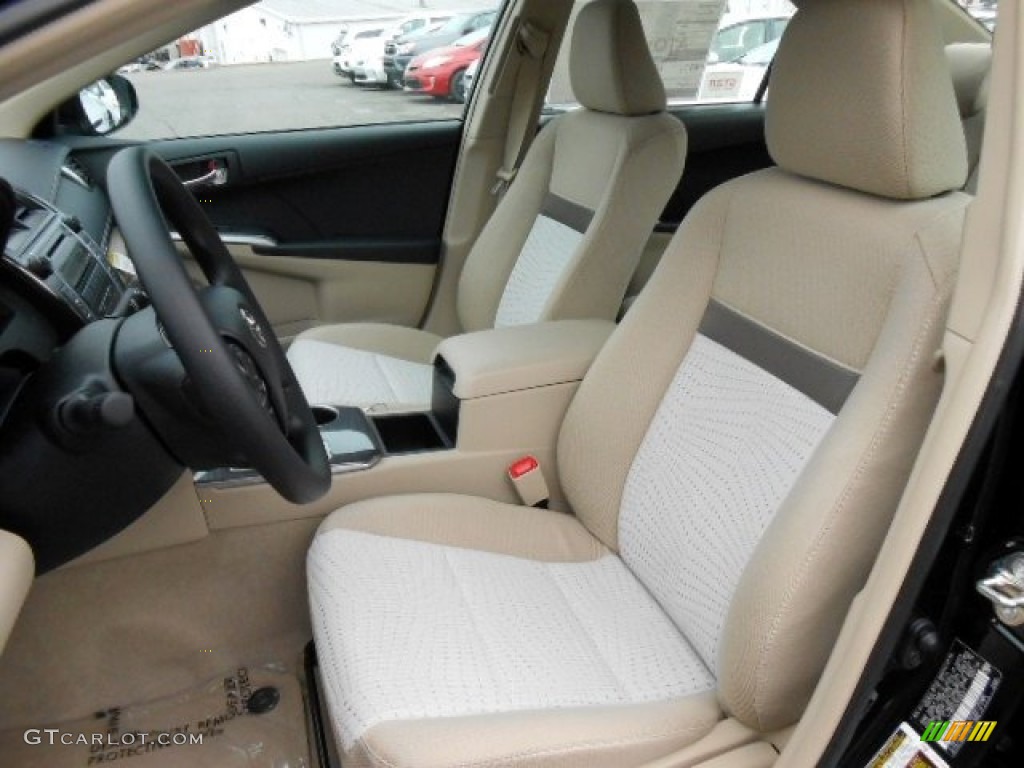2012 Toyota Camry Hybrid LE Front Seat Photo #74901732