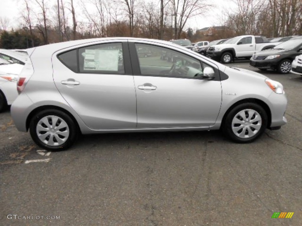 2012 Prius c Hybrid Two - Classic Silver Metallic / Gray photo #8