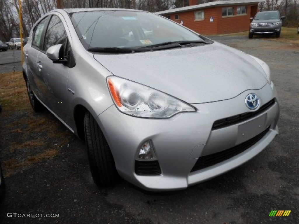 2012 Prius c Hybrid Three - Classic Silver Metallic / Light Blue Gray/Black photo #1