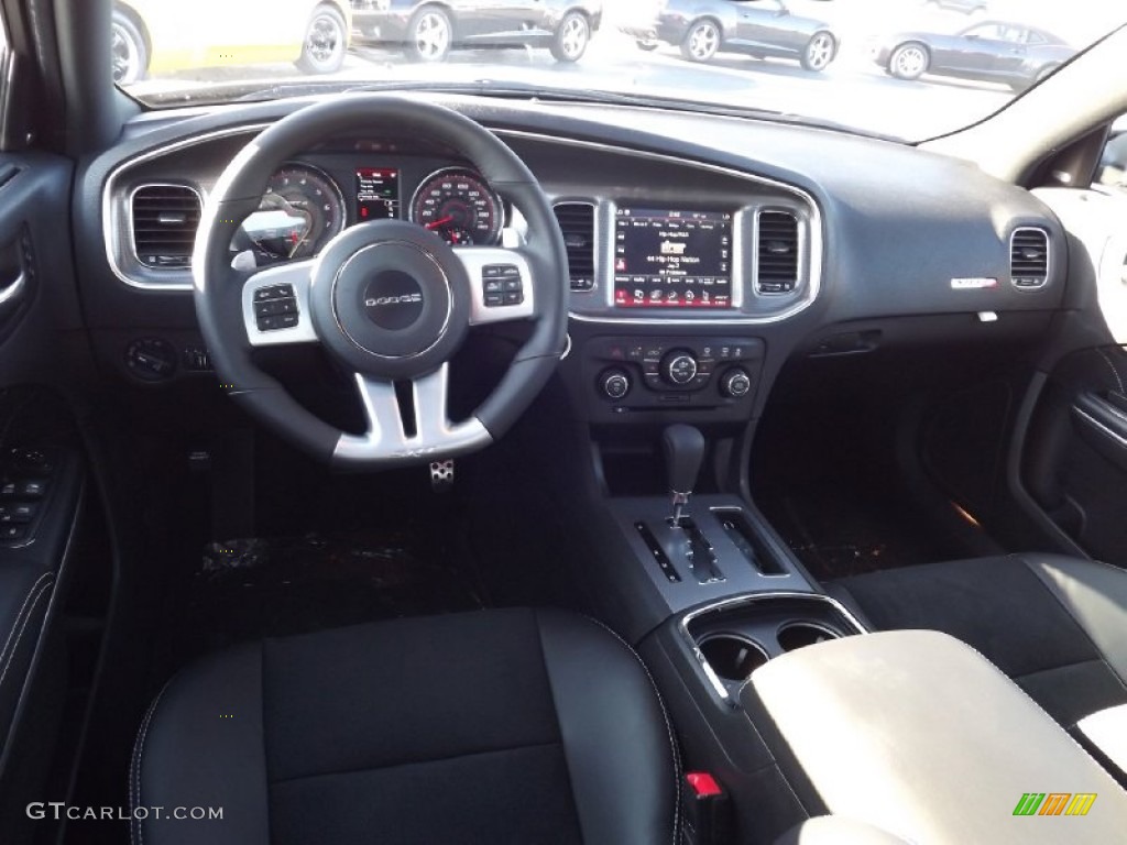 2013 Dodge Charger SRT8 Black Dashboard Photo #74905234
