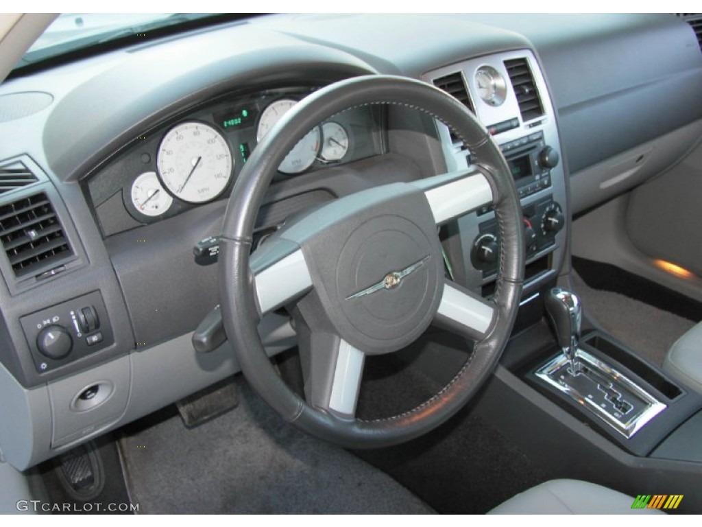 2006 300 Touring AWD - Magnesium Pearlcoat / Dark Slate Gray/Light Graystone photo #16