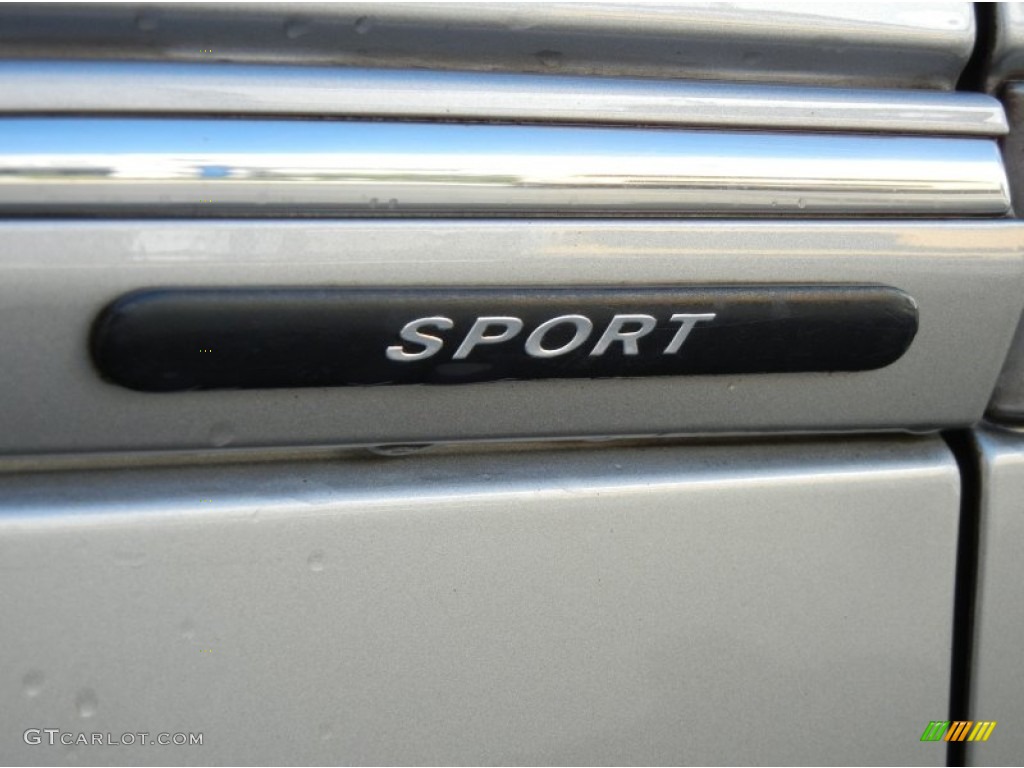2003 Mercedes-Benz C 230 Kompressor Sedan Marks and Logos Photos