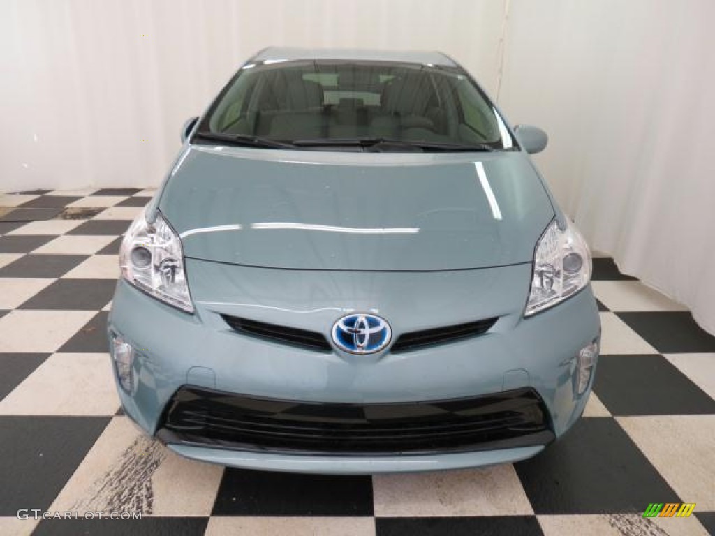 2013 Prius Two Hybrid - Nautical Blue Metallic / Misty Gray photo #2