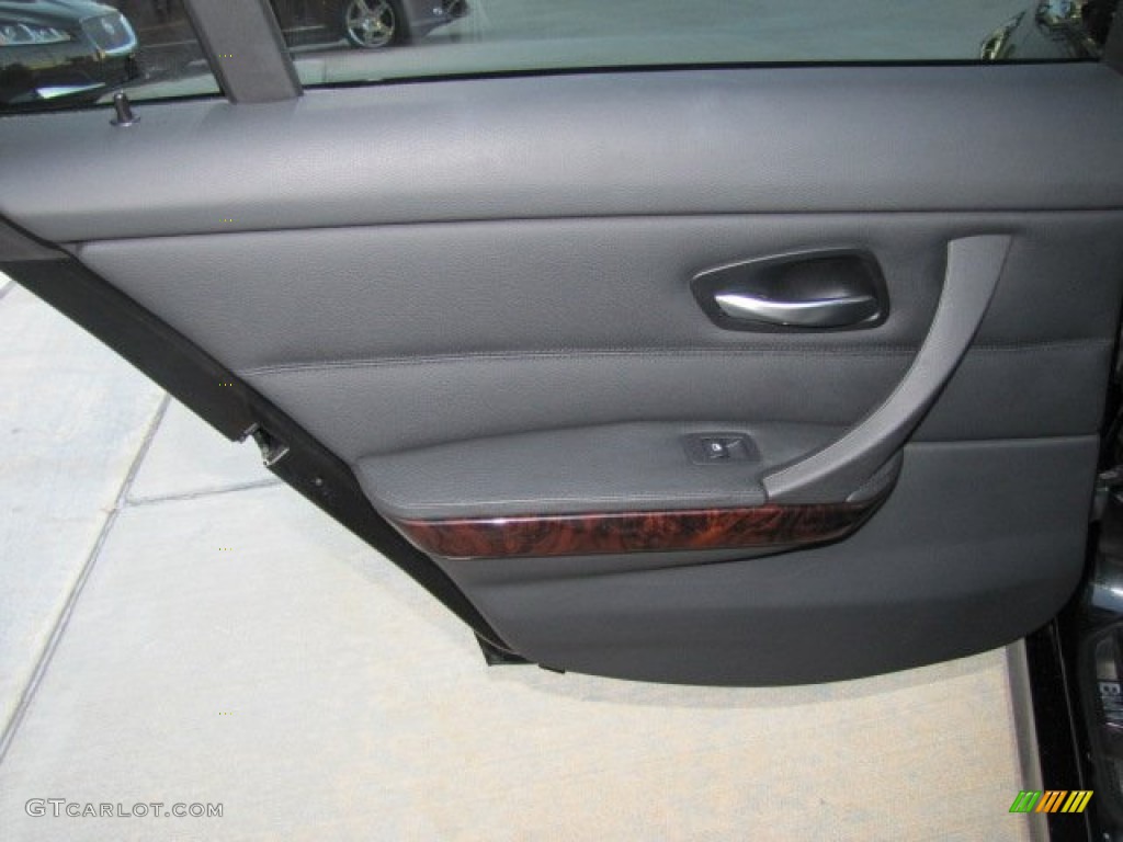 2011 3 Series 335i Sedan - Jet Black / Black photo #39