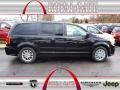 2013 Brilliant Black Crystal Pearl Dodge Grand Caravan R/T  photo #1