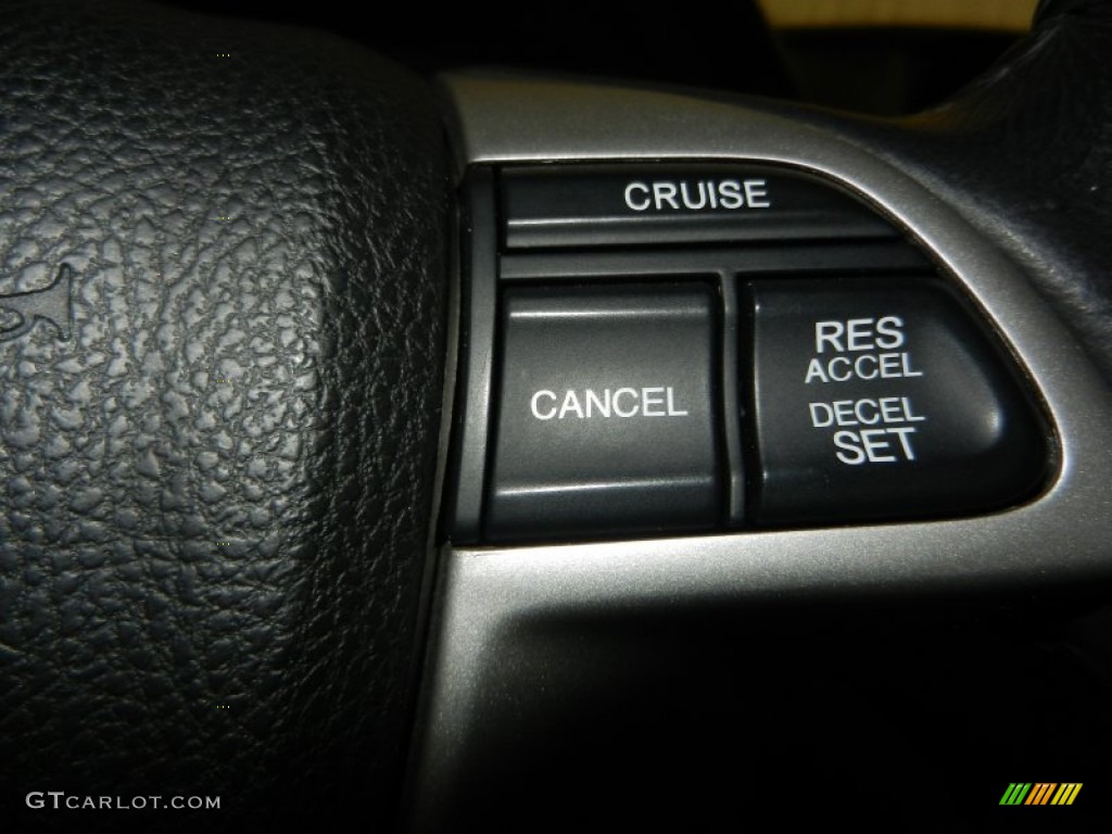 2008 Honda Accord EX-L Coupe Controls Photo #74918949