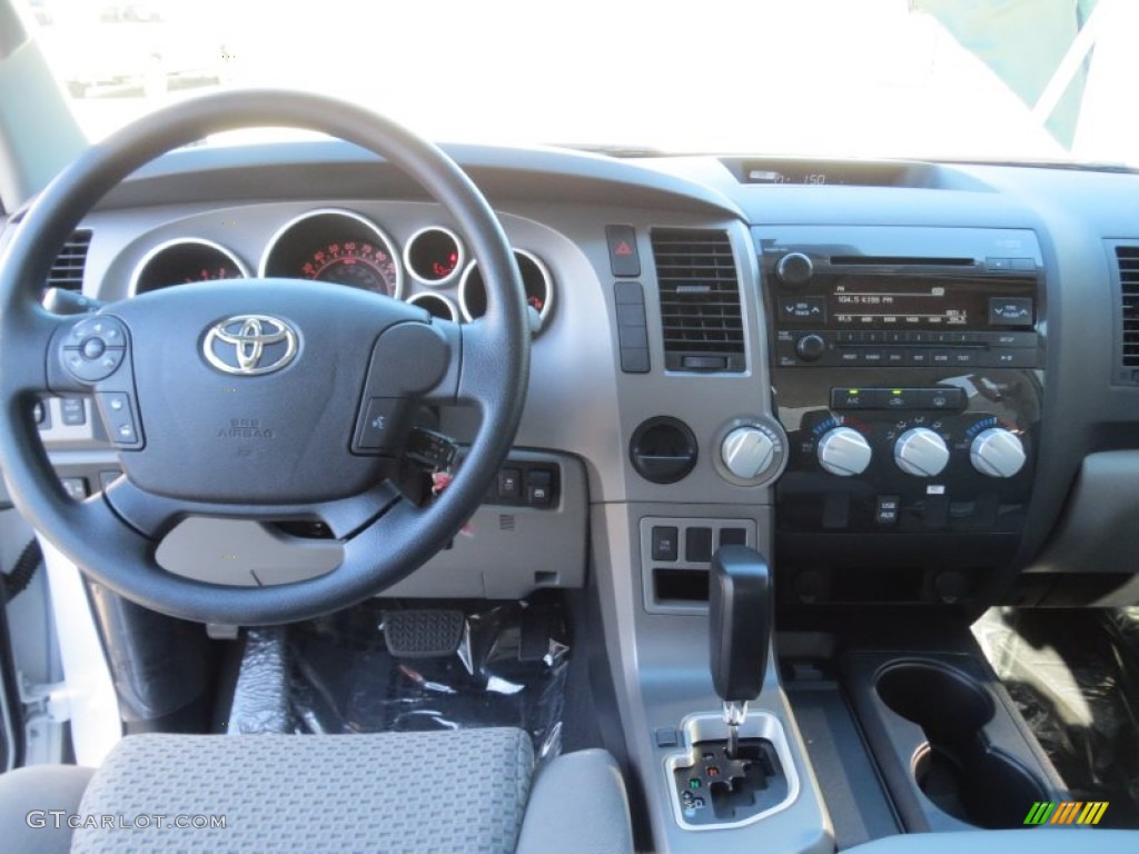 2013 Tundra TSS CrewMax - Super White / Graphite photo #24