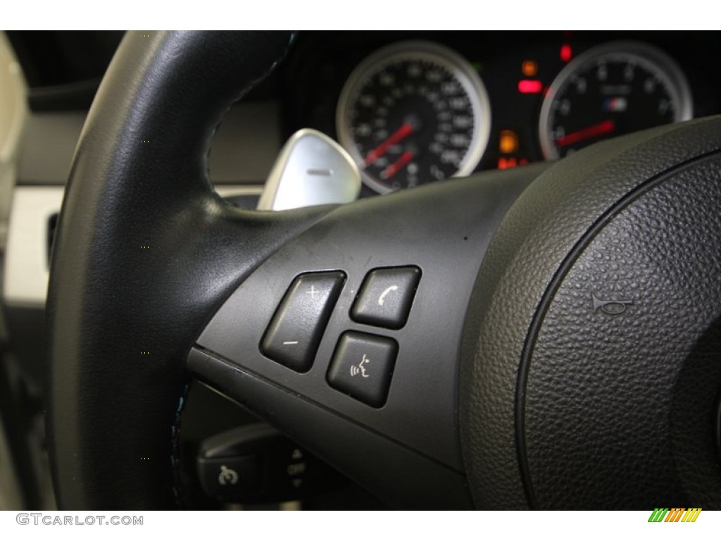 2010 BMW M5 Standard M5 Model Controls Photo #74920999