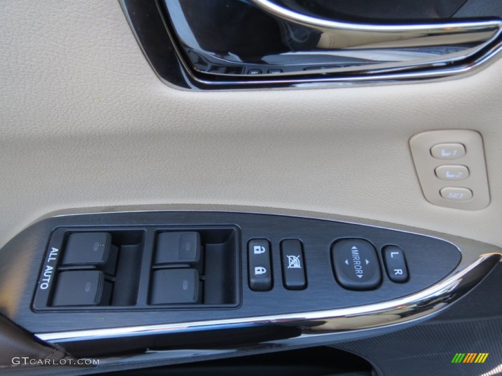 2013 Toyota Avalon Hybrid Limited Controls Photo #74921463