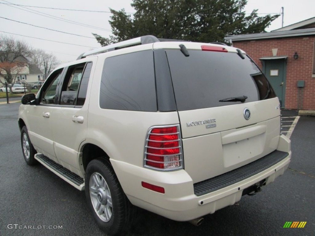 2005 Mountaineer V6 Premier AWD - Ivory Parchment Tri-Coat / Medium Dark Parchment photo #5