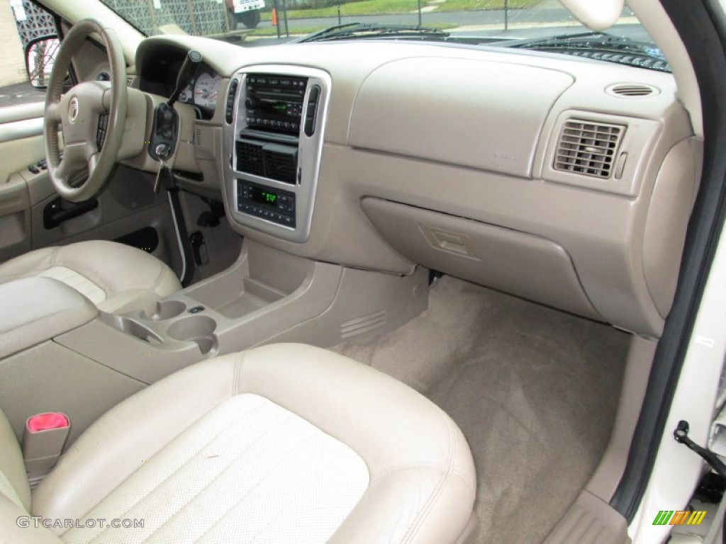 2005 Mercury Mountaineer V6 Premier AWD Dashboard Photos