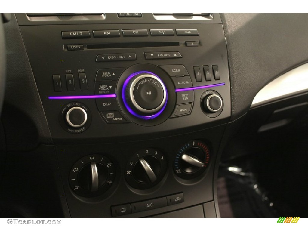 2012 Mazda MAZDA3 i Touring 5 Door Controls Photo #74923242
