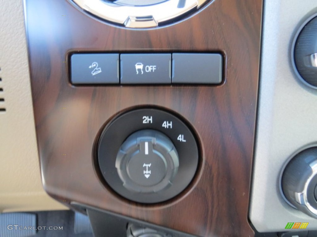 2013 Ford F350 Super Duty Lariat Crew Cab 4x4 Controls Photo #74924154