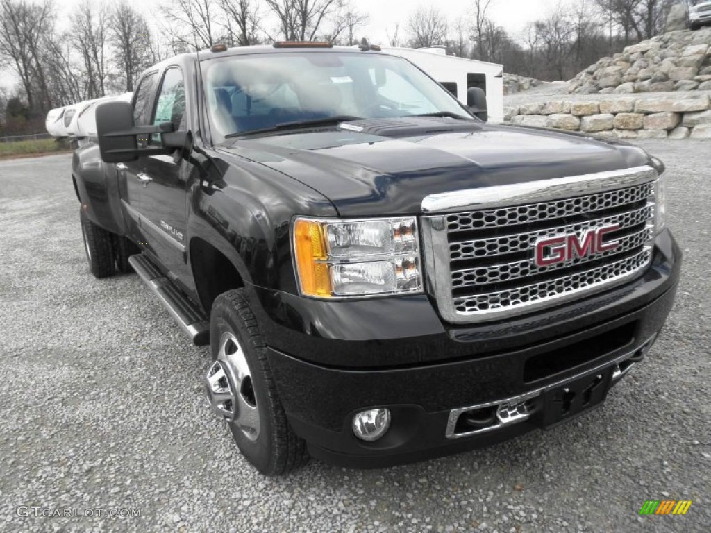 Onyx Black 2013 GMC Sierra 3500HD Denali Crew Cab 4x4 Dually Exterior Photo #74925679