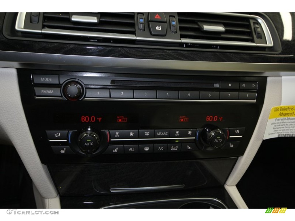 2013 BMW 7 Series 750Li Sedan Controls Photo #74926057