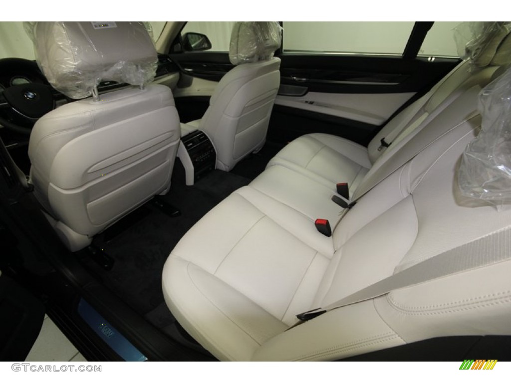Ivory White/Black Interior 2013 BMW 7 Series 750Li Sedan Photo #74926204