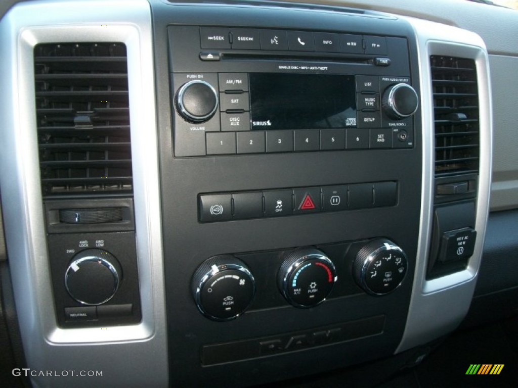 2012 Dodge Ram 3500 HD Big Horn Crew Cab 4x4 Controls Photo #74927866