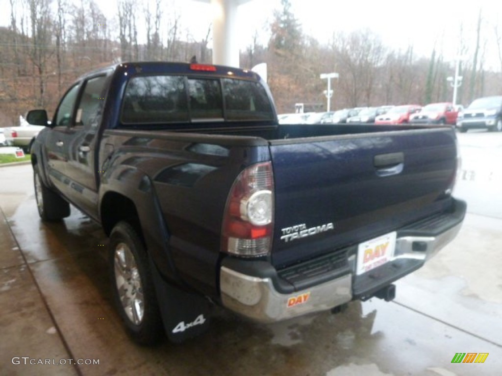 2013 Tacoma V6 Double Cab 4x4 - Nautical Blue Metallic / Graphite photo #4