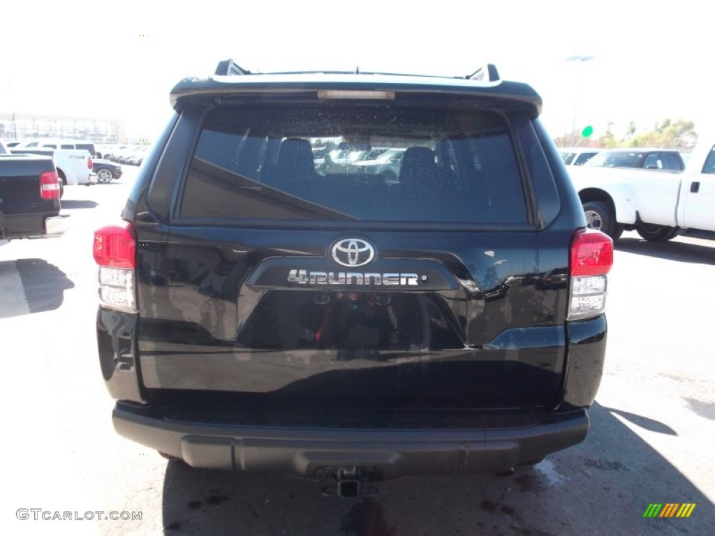 2010 4Runner Limited 4x4 - Black / Graphite photo #3