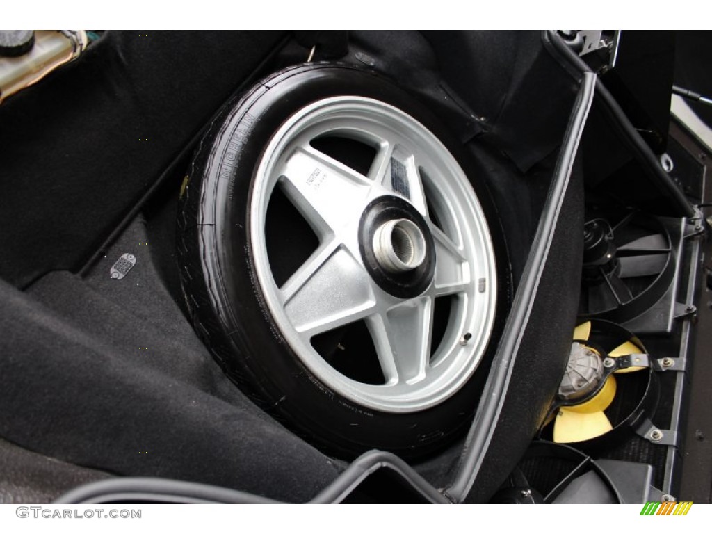 1984 Ferrari BB 512i Standard BB 512i Model Spare Tire Photo #74929255