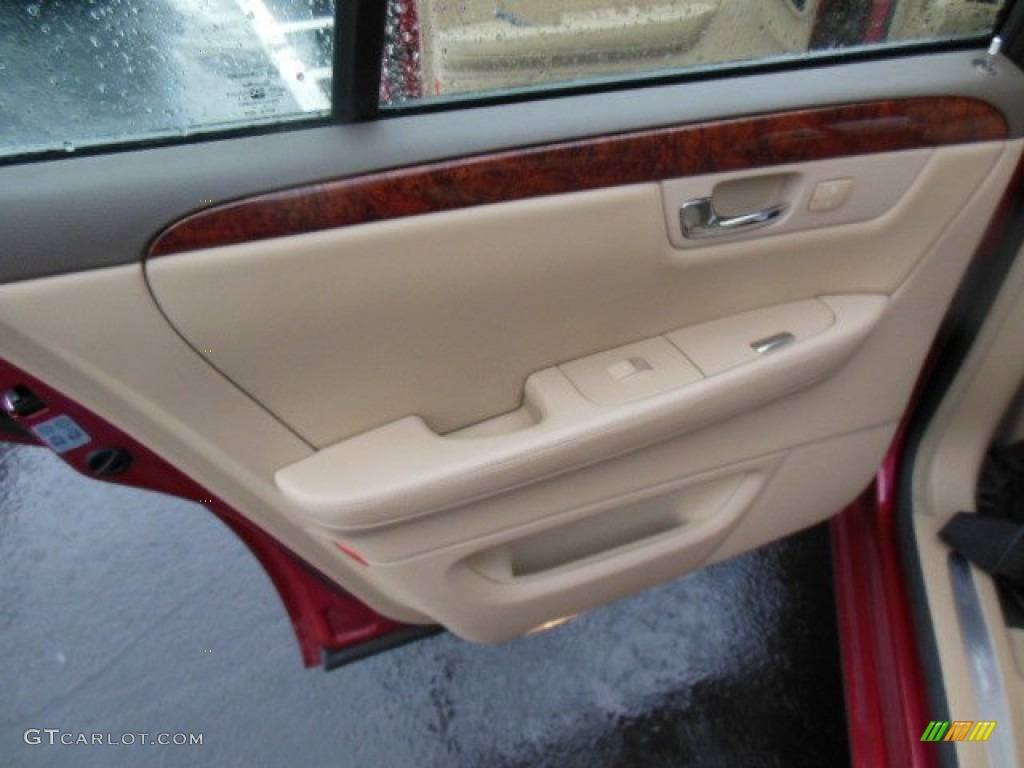 2006 DTS  - Crimson Pearl / Cashmere photo #14