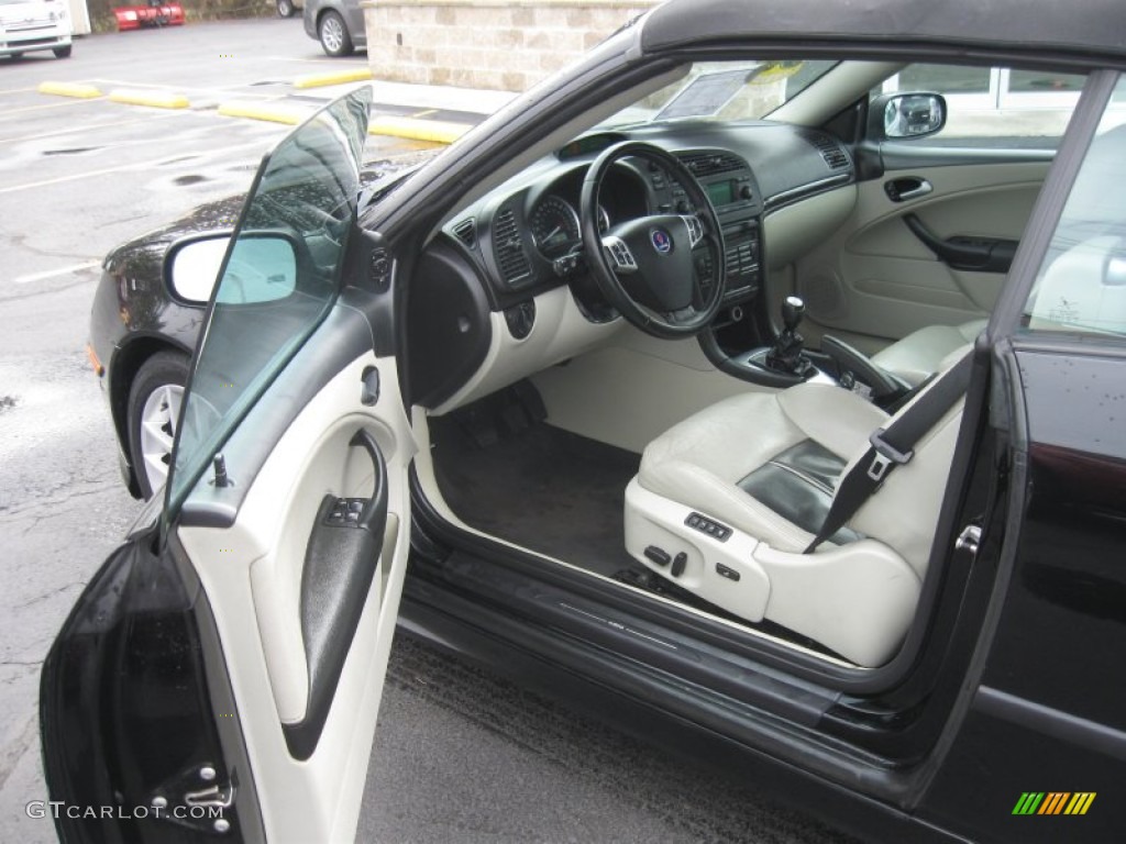 Parchment Interior 2005 Saab 9-3 Aero Convertible Photo #74932552