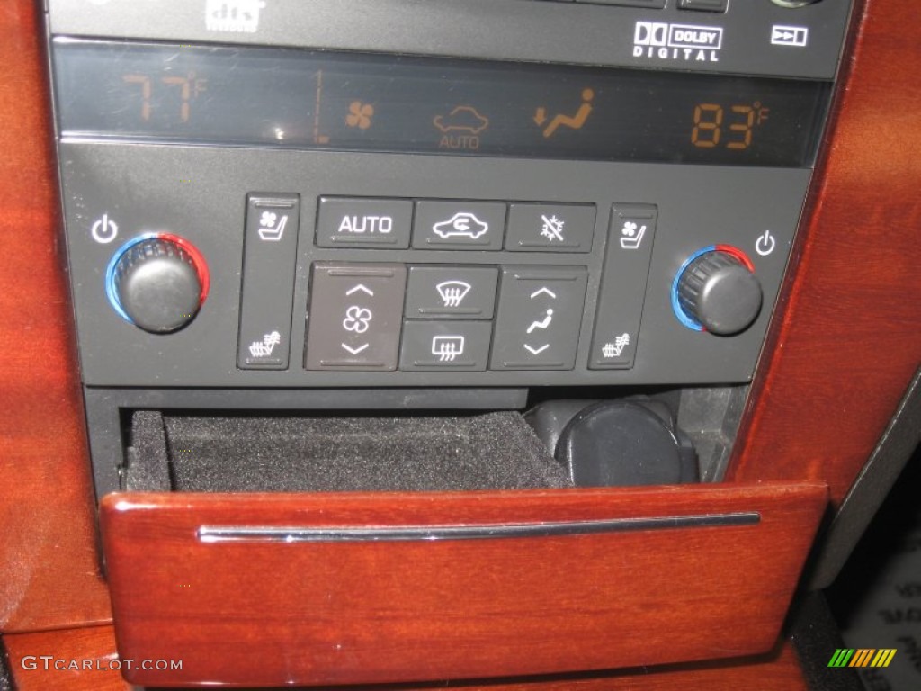 2006 Cadillac STS V8 Controls Photos