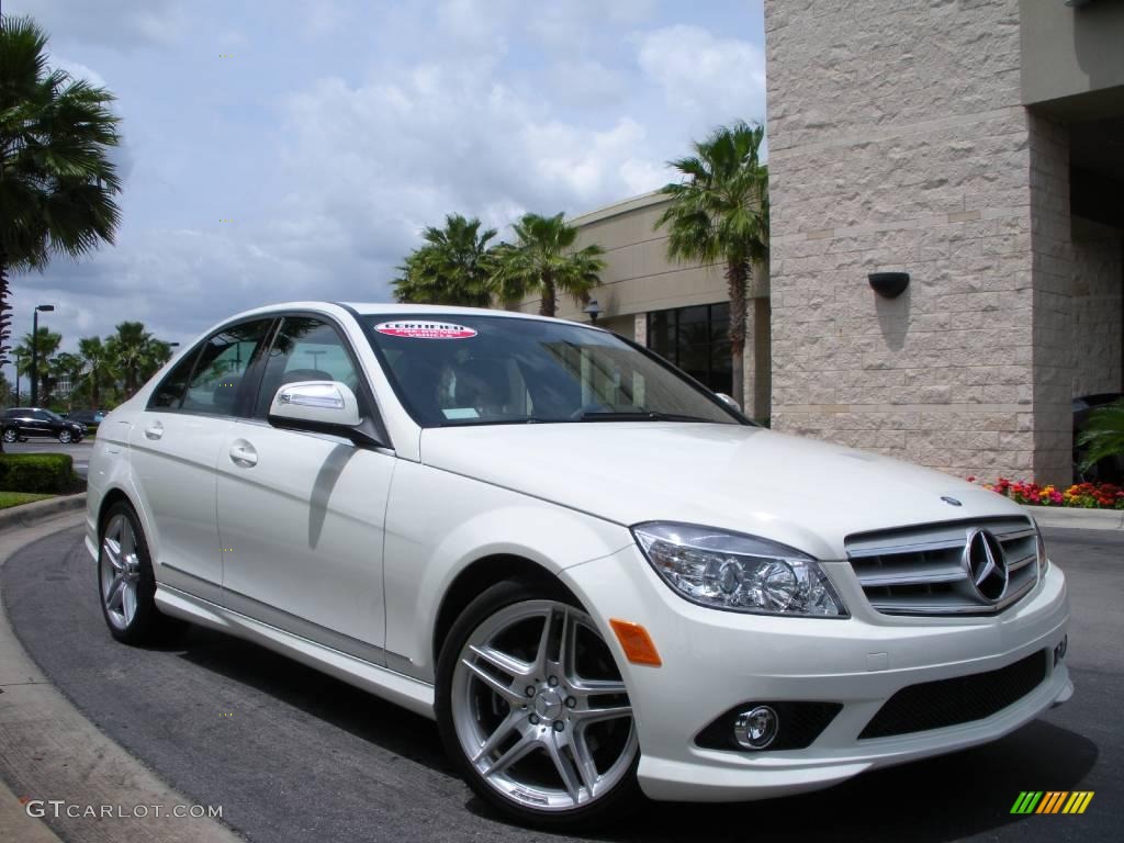 Arctic White Mercedes-Benz C