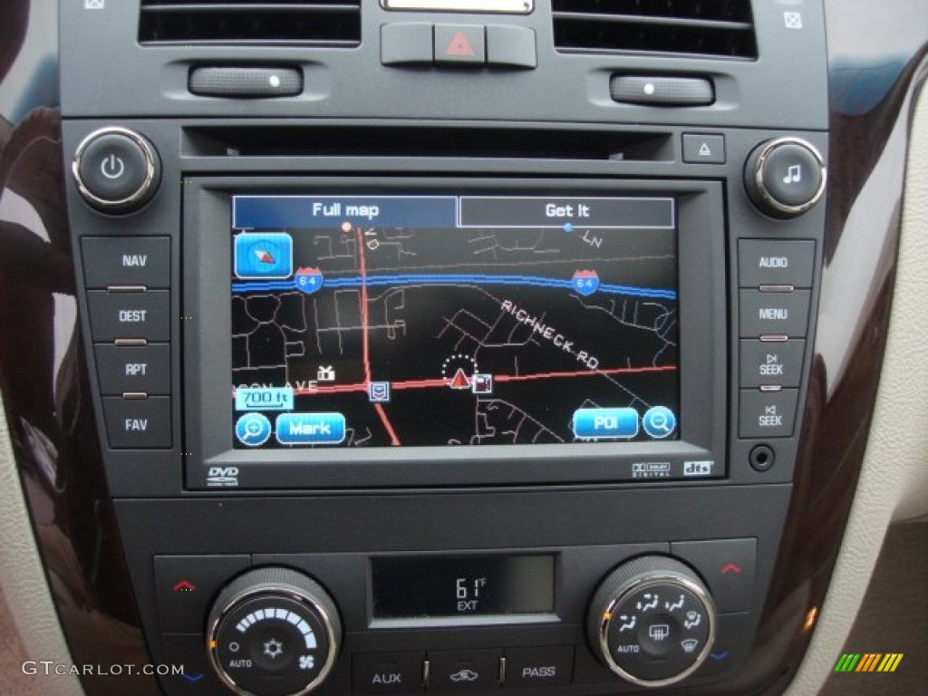 2006 Cadillac DTS Performance Navigation Photos
