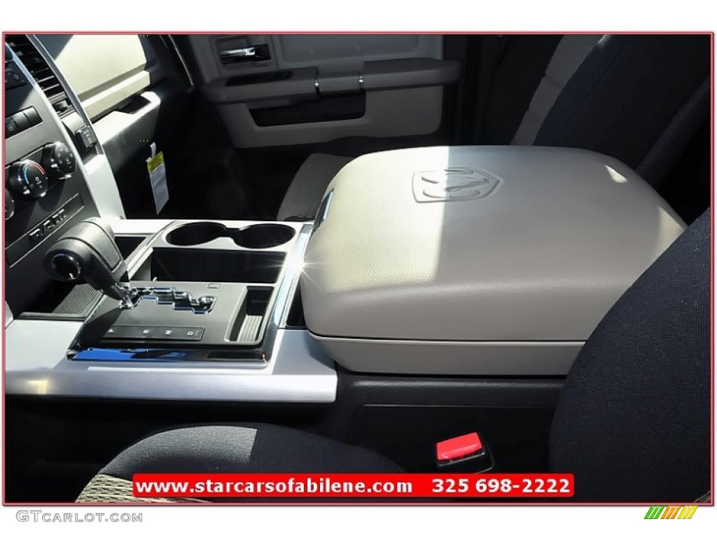 2012 Ram 1500 Lone Star Crew Cab - True Blue Pearl / Dark Slate Gray/Medium Graystone photo #17