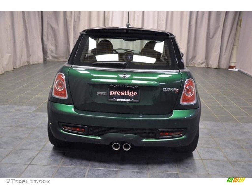 2012 Cooper S Hardtop - British Racing Green II Metallic / Carbon Black photo #15