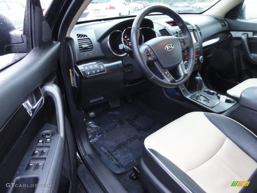 Black/Beige Interior 2011 Kia Sorento EX V6 AWD Photo #74943379
