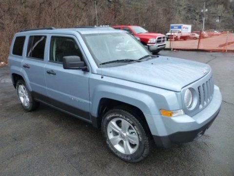 2013 Jeep Patriot Sport 4x4 Data, Info and Specs