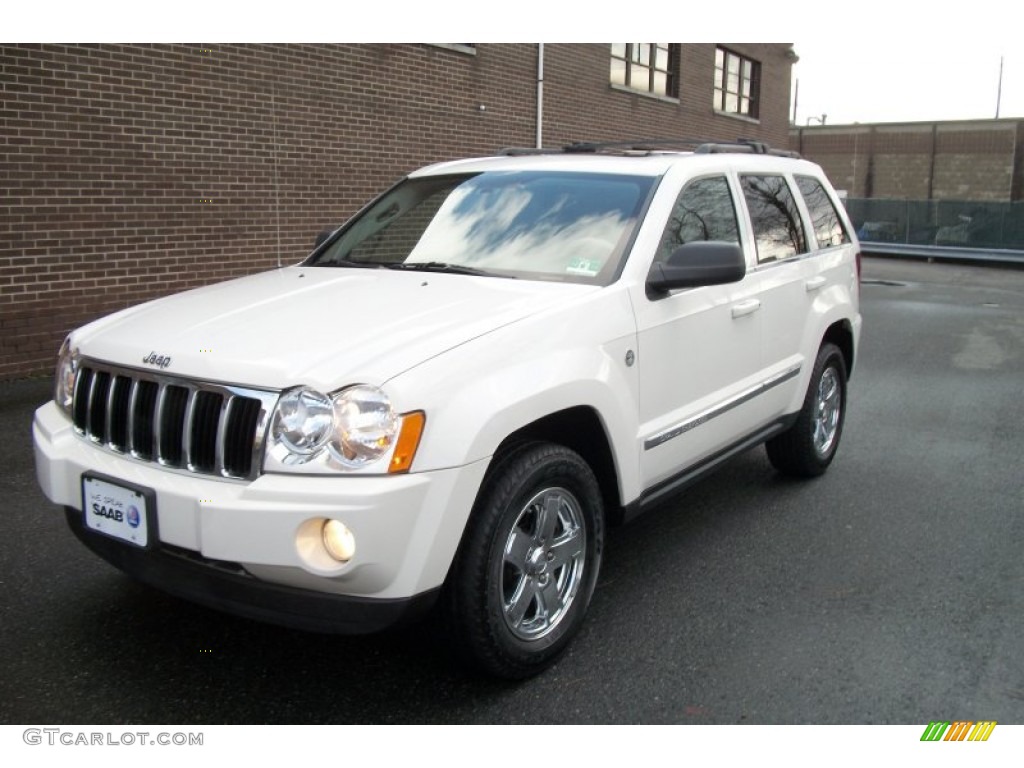 2007 Grand Cherokee Limited 4x4 - Stone White / Dark Khaki/Light Graystone photo #1