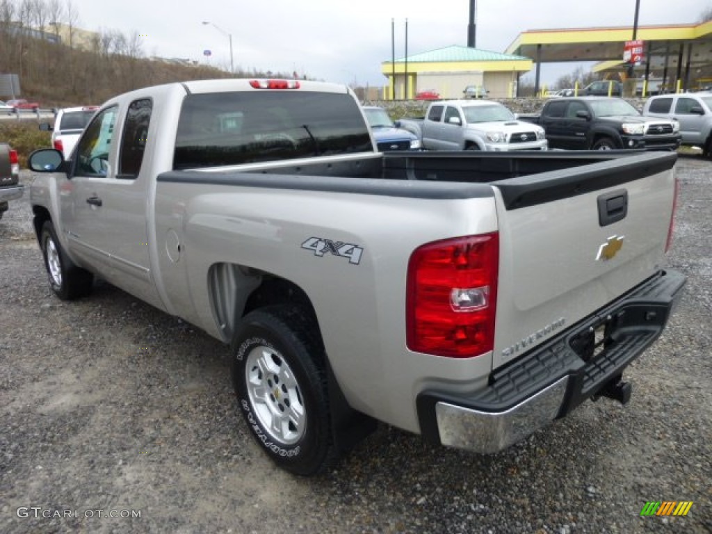 2009 Silverado 1500 LT Extended Cab 4x4 - Silver Birch Metallic / Light Titanium photo #5