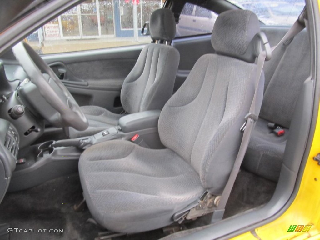 2002 Cavalier LS Sport Coupe - Yellow / Graphite photo #9